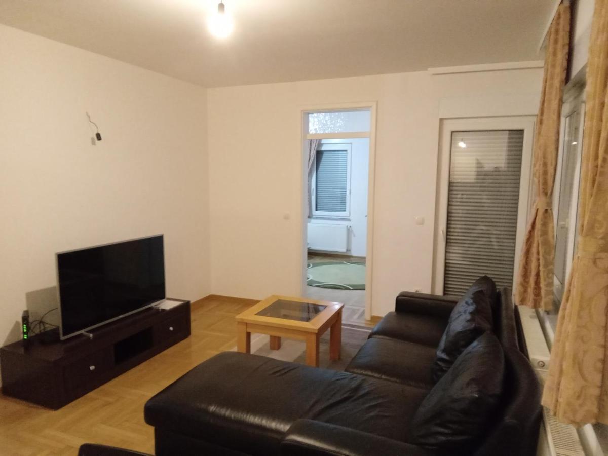 Apartman Peace Apartment Sarajevo Bagian luar foto